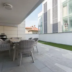 https://njegoseva-apartment-with-big-terrace.hotels-in-ljubljana.com